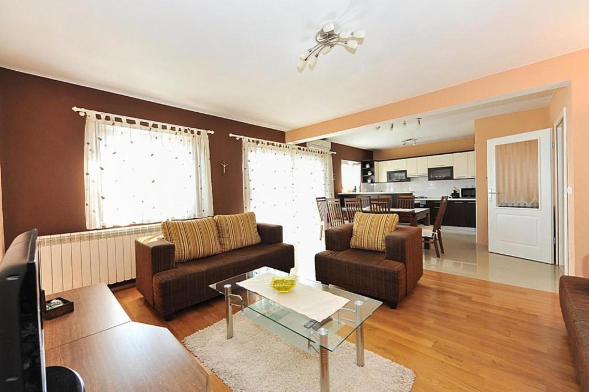 Veliki Apartman Petra بوسيدارجي المظهر الخارجي الصورة